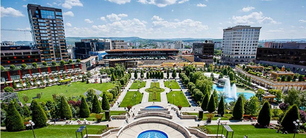 B House Rooms Iasi Exterior foto